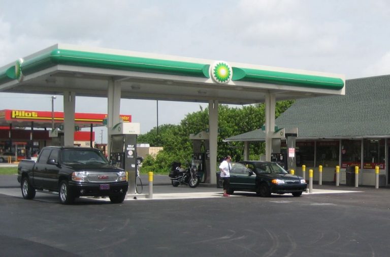 Tips for Fueling Up Your RV