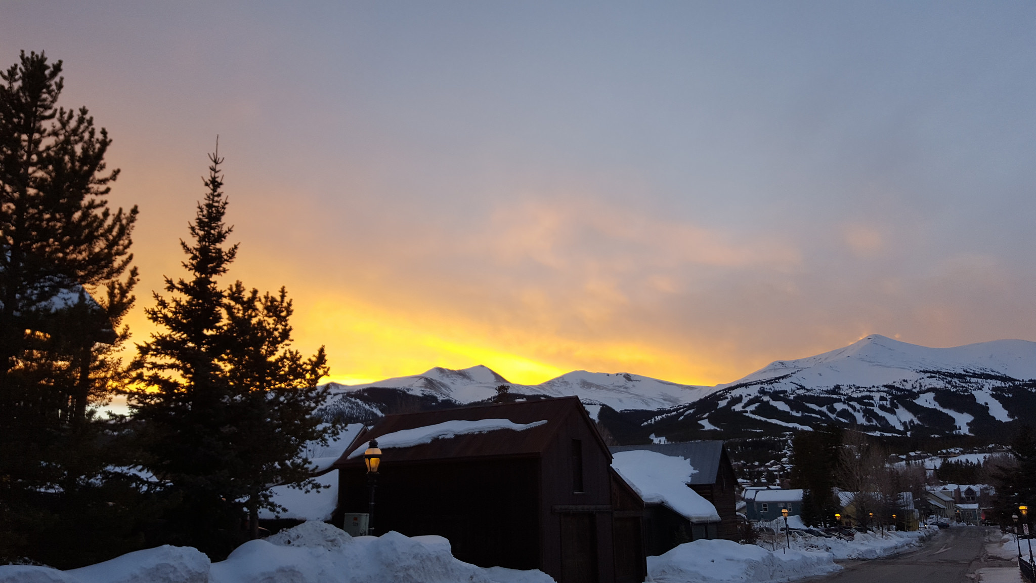 How to Plan the Perfect Colorado Ski Trip in an RV | Outdoorsy.com