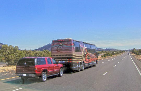 Photo Tripping America - Towing a Car - Outdoorsy