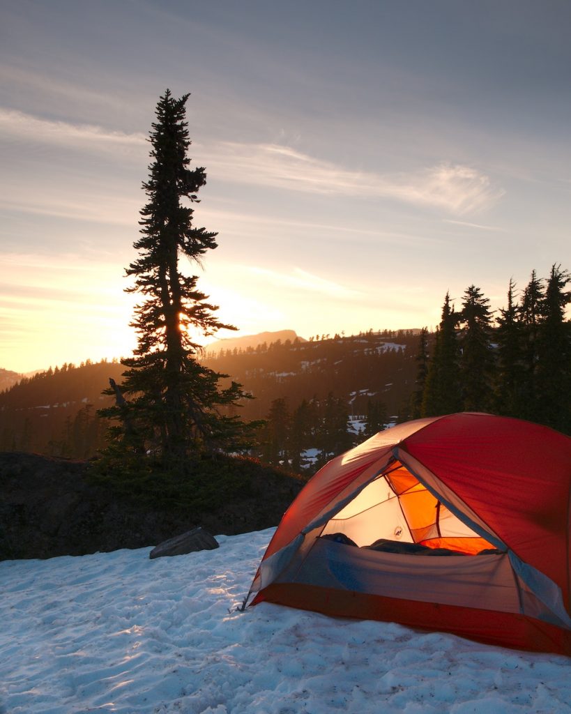 Best Type Of RVs For Winter Camping