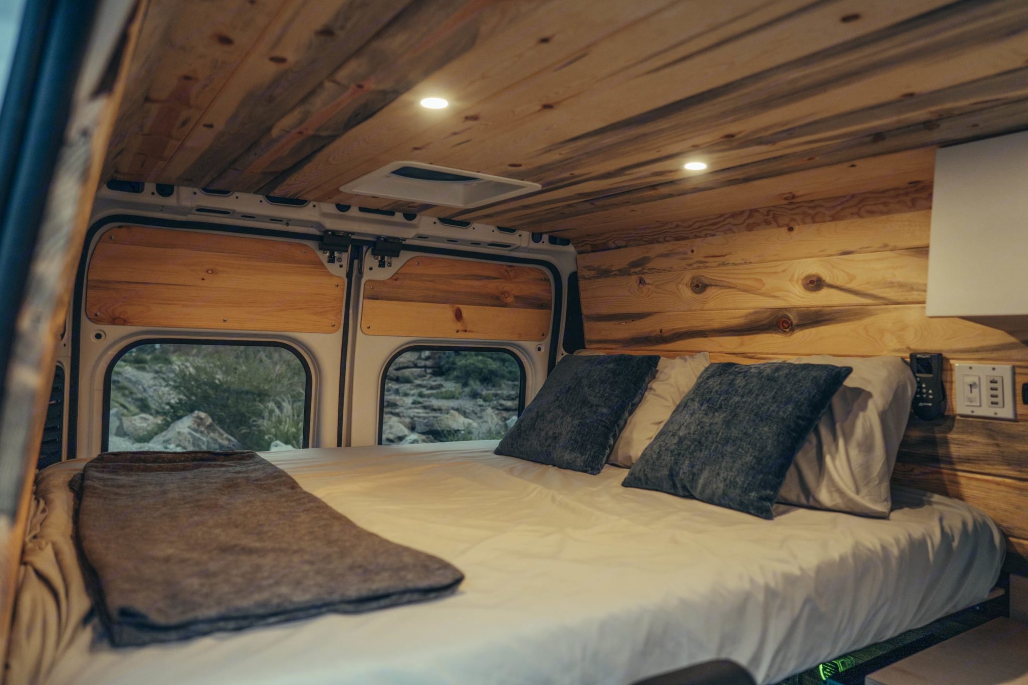 The Big Guide to RV Beds