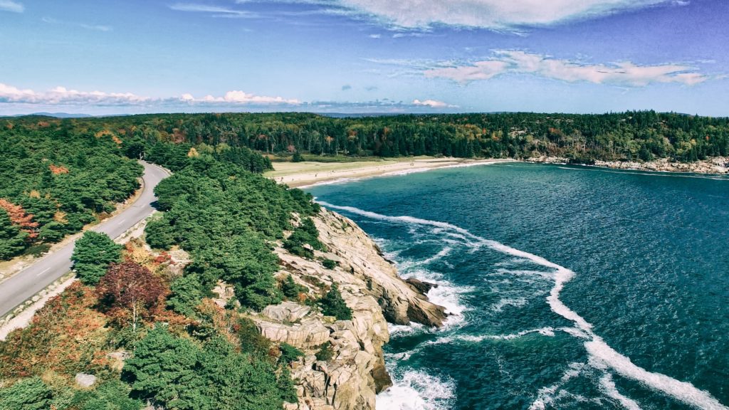 campgrounds with cabins in maine