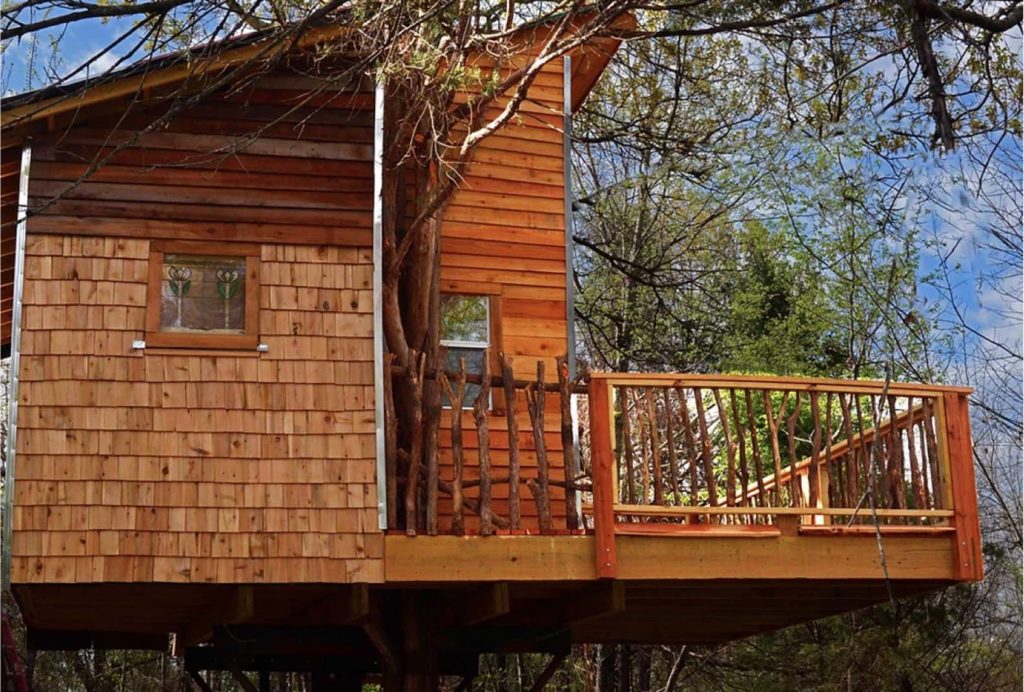 tree house rentals in tennessee