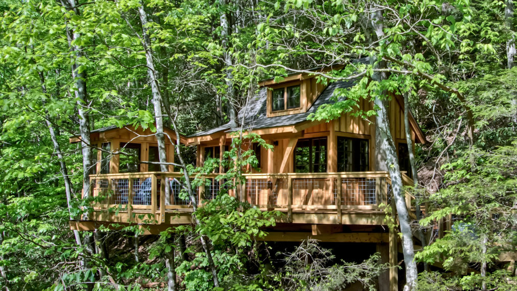 tree house rentals in tennessee
