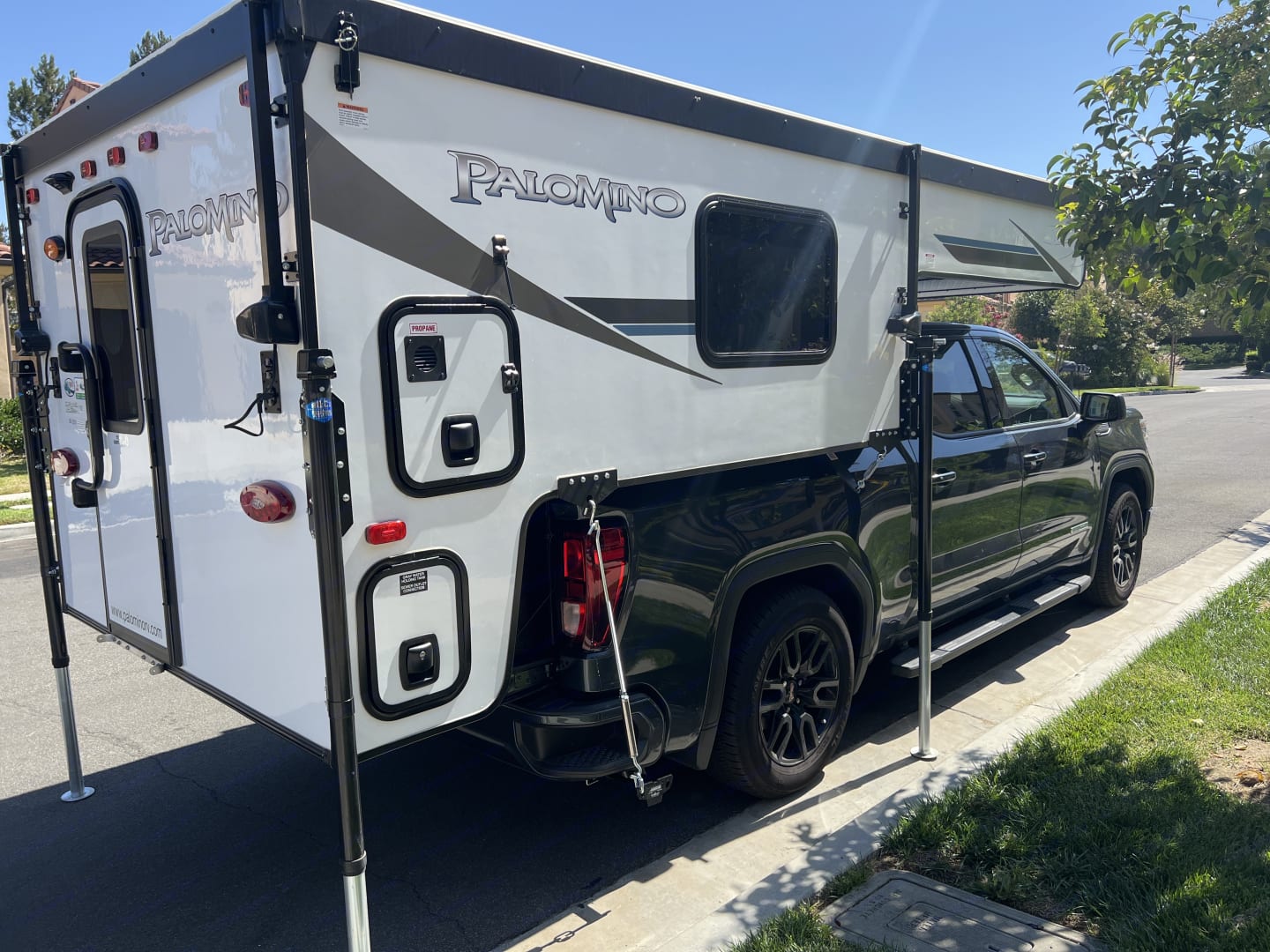 What Are Truck Bed Campers? 7 Best Models to Consider