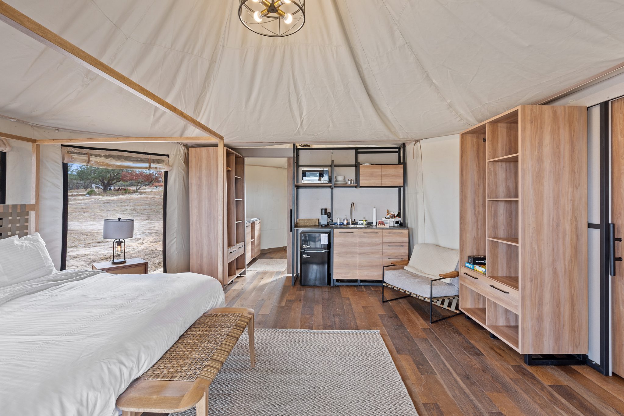 Texas Hill Country Vacation Rentals: A Gateway to Tranquility ... - Off Grid Homes Rentals Texas Hill Country